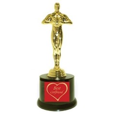 Best-Girlfriend-with-Heart-Hollywood-Award-with-Gift-Box