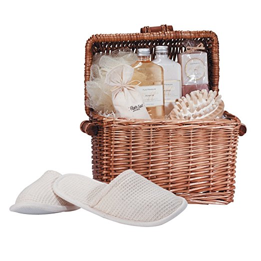 birthday-gifts-for-her-spa-basket