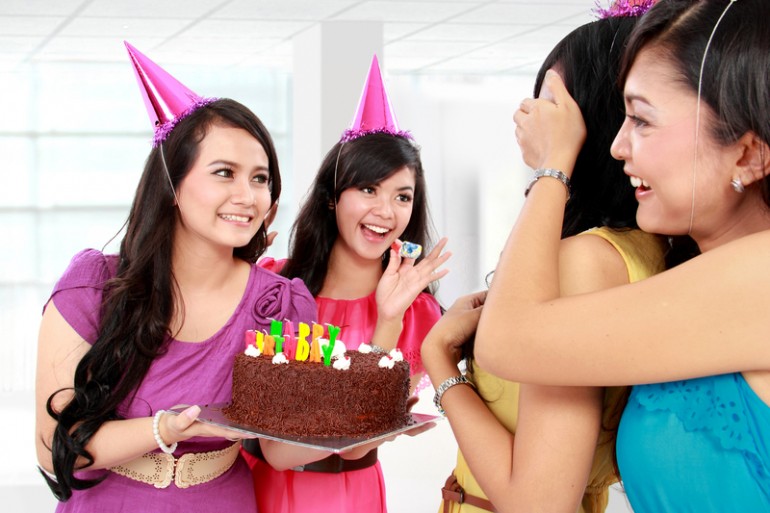 21st-birthday-party-ideas-for-her-surprise birthday party for her