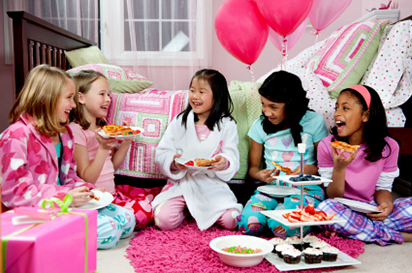 Sleepover party-Girls-Birthday-Party-Ideas