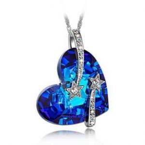 blue pendant necklace