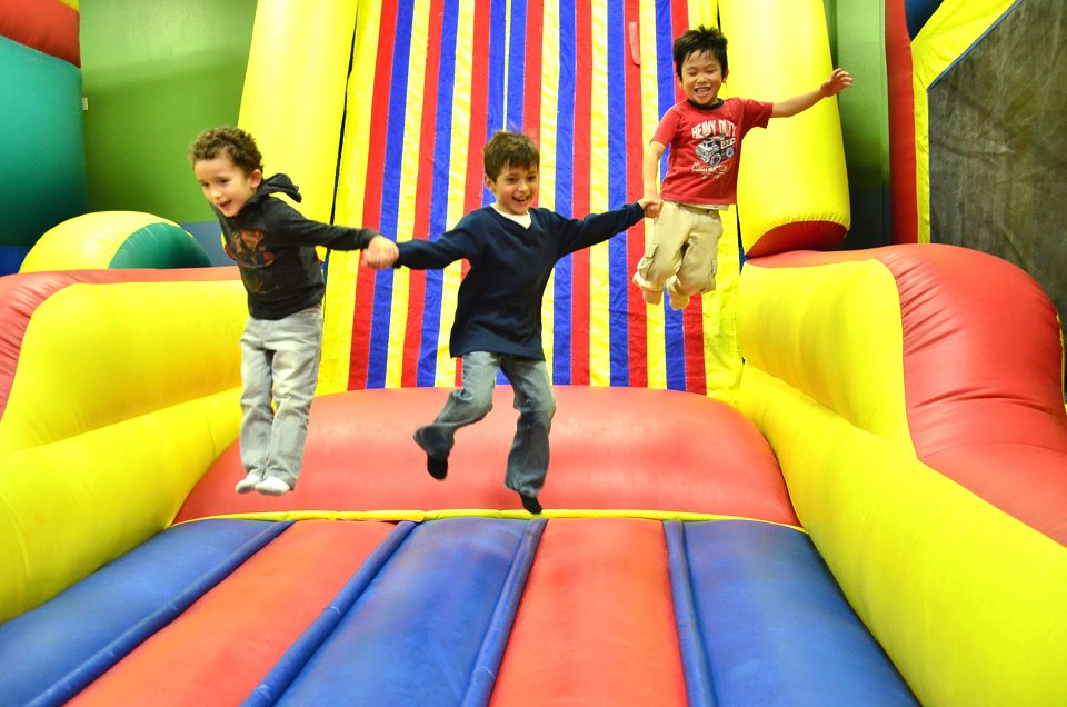 Bounce party place - Kids Birthday Party Places