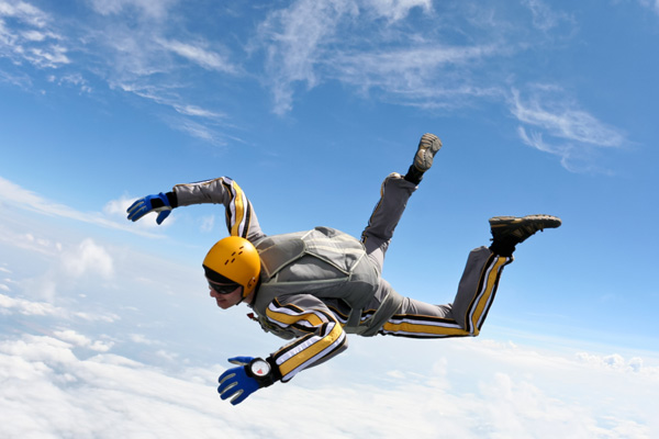skydiving session-21st-Birthday-Ideas-For-Guys