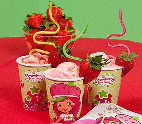 Fresh Fruit Smoothies-Toddlers-birthday-food-ideas