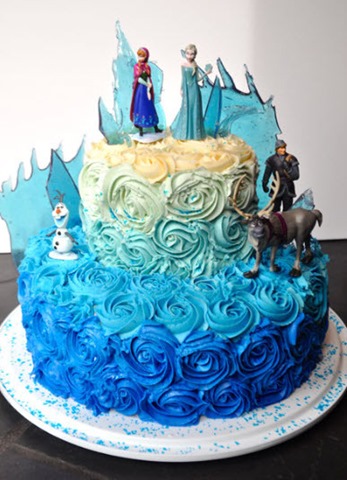 Birthday-Cake-Ideas-for-Girls-The Frozen Land