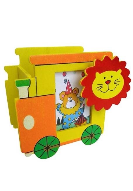 Return-Gifts-for-Kids-3 In 1 Engine Style Pencil Holder