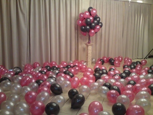 Cover The Floor With Balloons