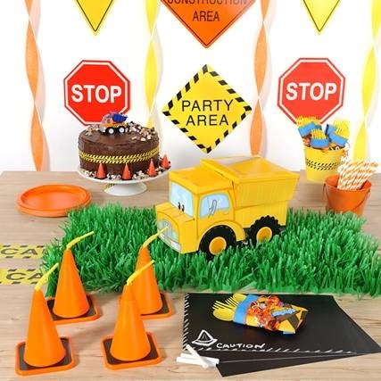 Construction Pals ‘Centerpiece’ Themed Cake Kit