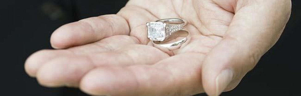 Get the ring for me-40th-birthday-ideas-for-husband