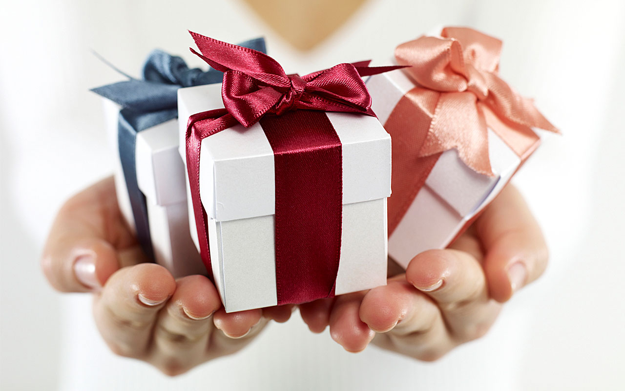 What Gifts Do You Bring To A Christening