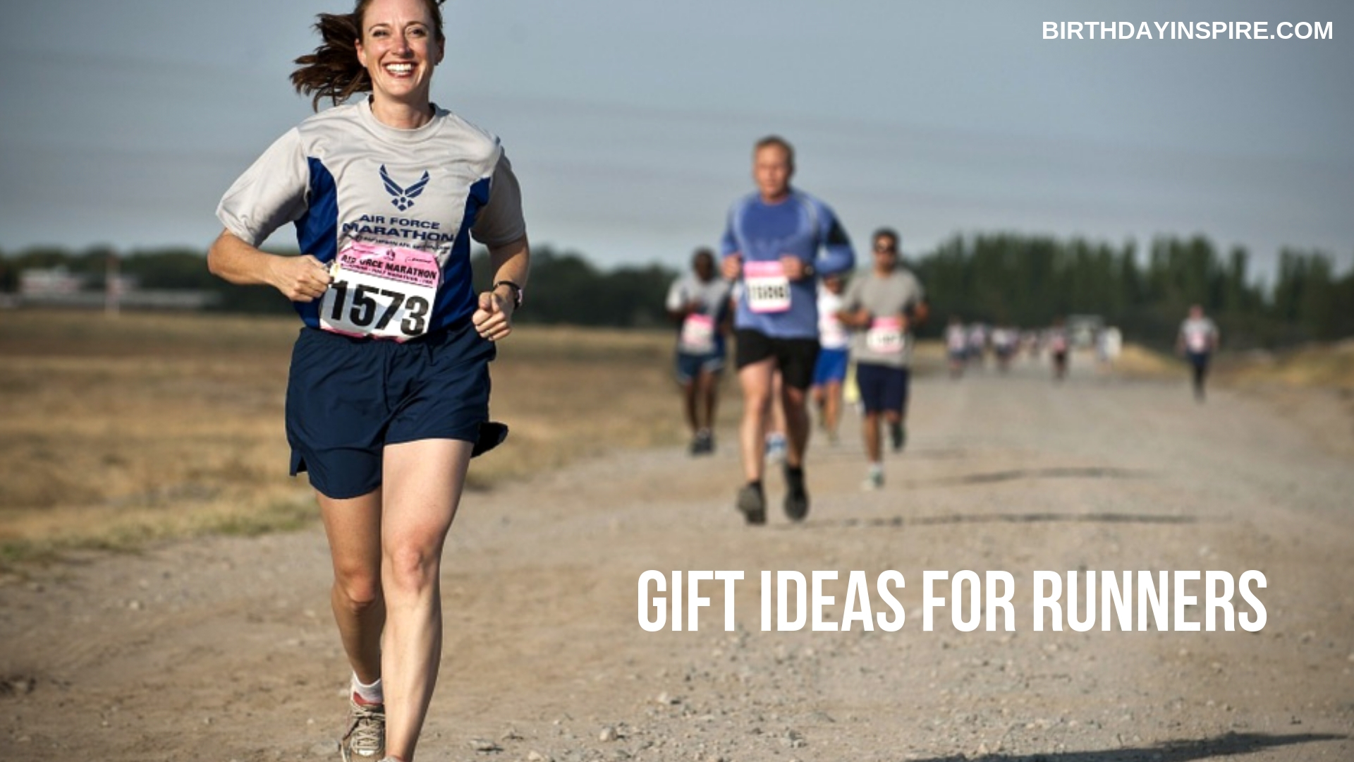 GIFT IDEAS FOR RUNNERS