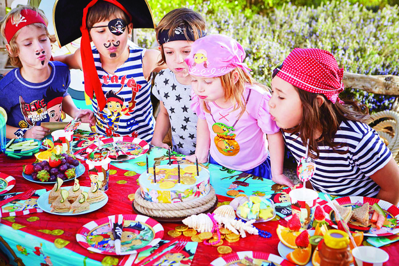 9-year-old-birthday-ideas-Cool Parties-pirate party